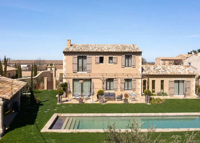 Le Vallon De Valrugues Hotel Spa & Villas